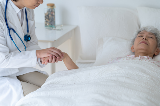 mẹ chết nhưng không chết